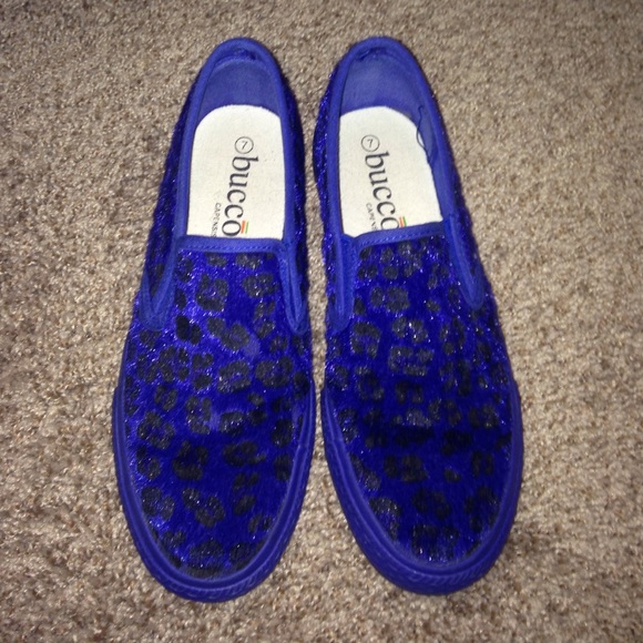 Blue/Black print