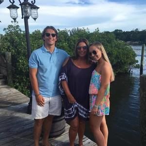 Meet your Posher, Rhonda