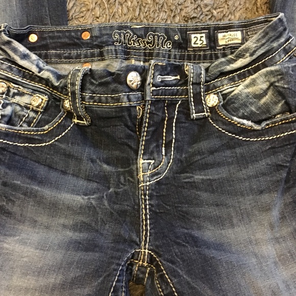 ❗️SOLD ❗️Miss me mid-rise boot - Picture 3 of 4