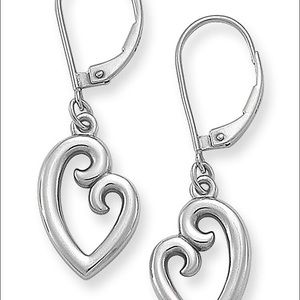 NWOT James Avery STERLING SILVER heart earrings!