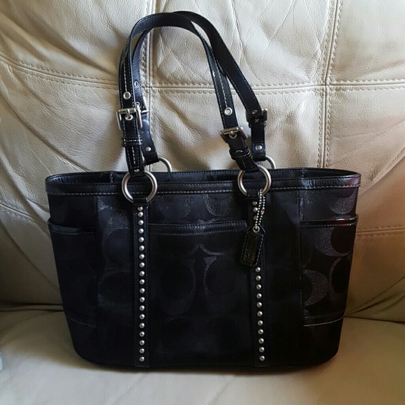 Coach handbag purse