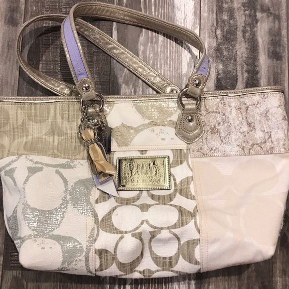 Coach Poppy purse