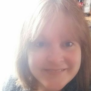 Meet your Posher, Pamela