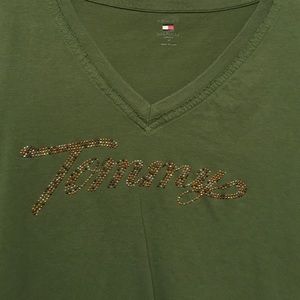 EUC Tommy Hilfiger top