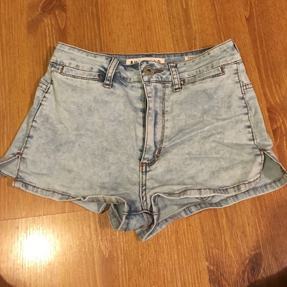 NWOT PacSun Bull Head Shorts!