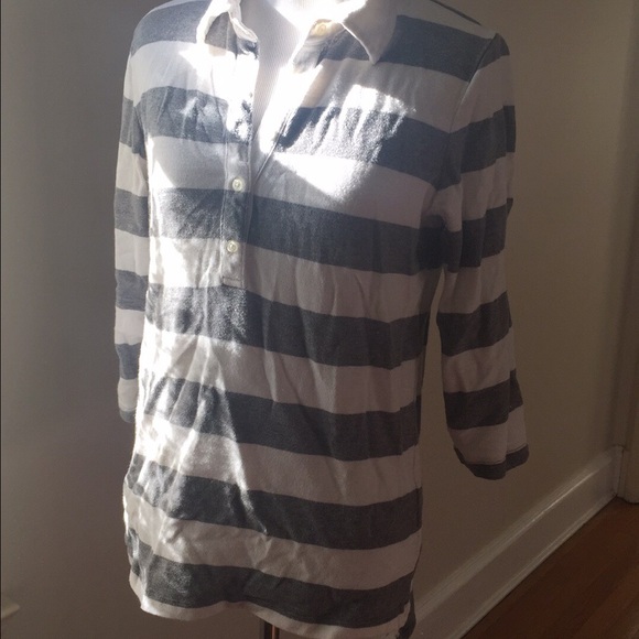 Great condition 3/4 gap shirt