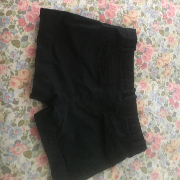 Zara basic shorts - Picture 2 of 4
