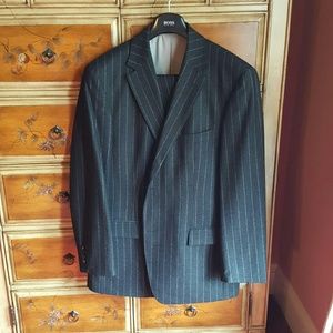 Hugo Boss Charcoal Chalk Stripe Men's Suit 44R