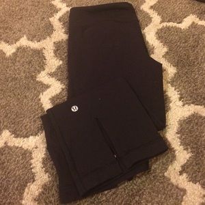 Lululemon Capri workout