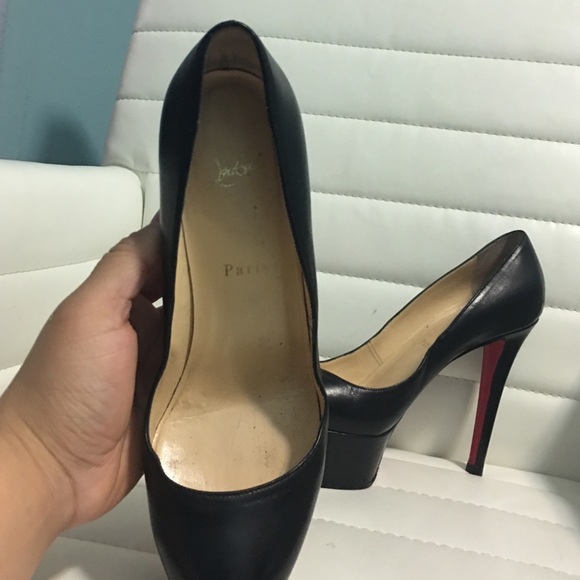 Christian Louboutin Biancas - Picture 3 of 4
