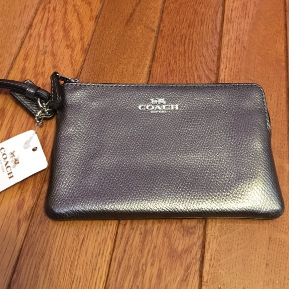 NEW WITH TAGS Coach wallet