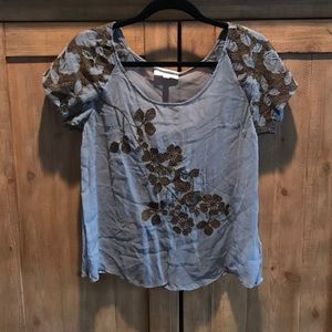 Blue top with adorable stitching