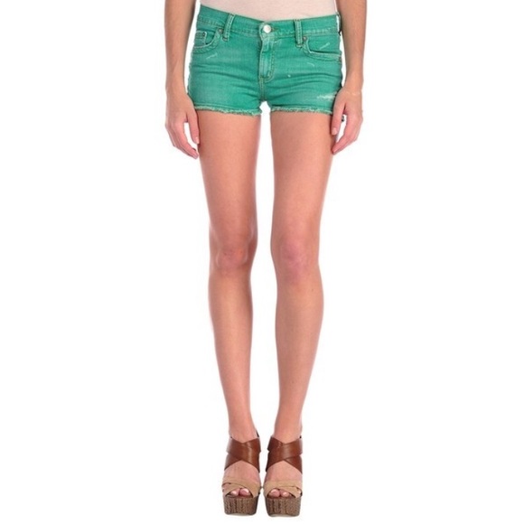 Shorts - Picture 1 of 3