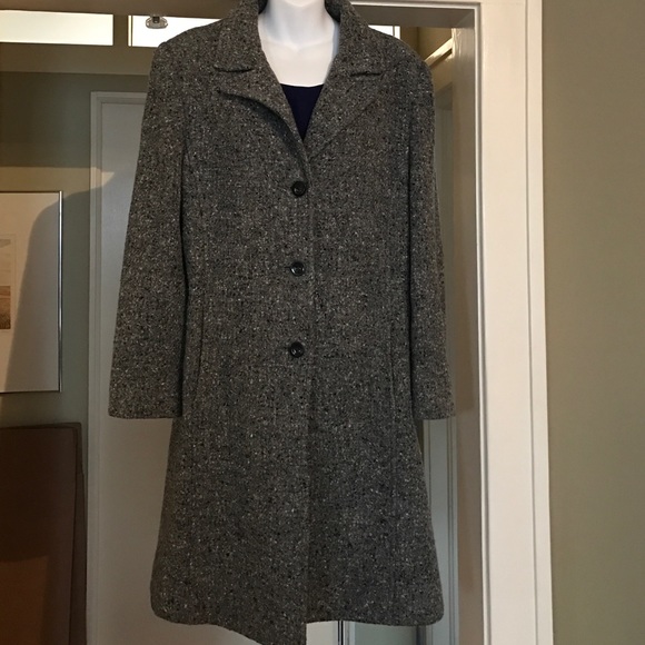 Classic style Gray Tweed coat