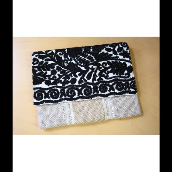 ✖️SOLD✖️ANTHROPOLOGIE JASPER JEERA Operetta Clutch - Picture 2 of 4