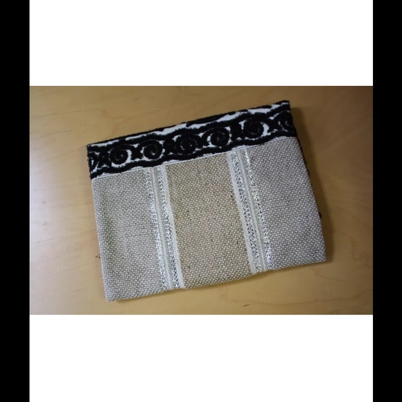 ✖️SOLD✖️ANTHROPOLOGIE JASPER JEERA Operetta Clutch - Picture 3 of 4