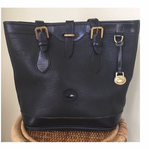 Dooney & Bourke Handbags - VINTAGE DOONEY & BOURKE SMALL BUCKET BAG