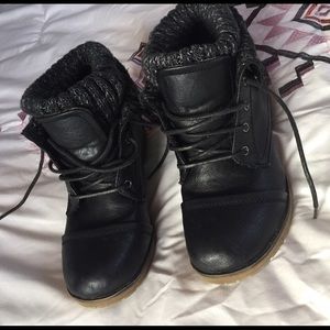 ✨Black Ankle Boots✨