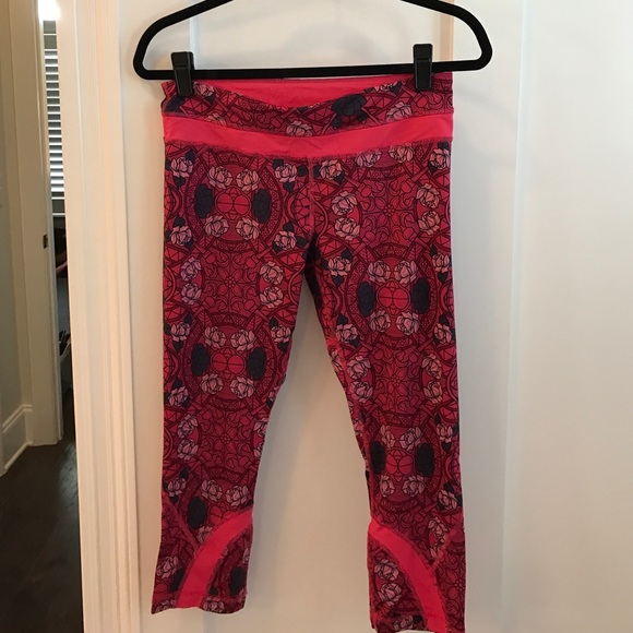 Lululemon Capri Tights