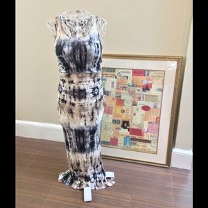 Monteau tie dye dress