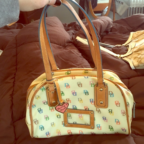 Dooney and Bourke barrel bag