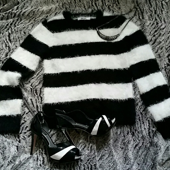 DKNY Sweaters - ⚡️$10 FLASH SALE! 🎉HP Winter Wonderland