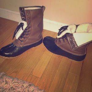 Waterproof rain boots ☂️