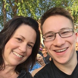 Meet your Posher, Jen