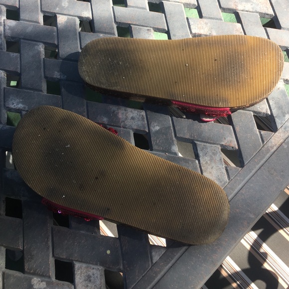 ❤️Size 6 pink glitter sequins sandals - Picture 2 of 4