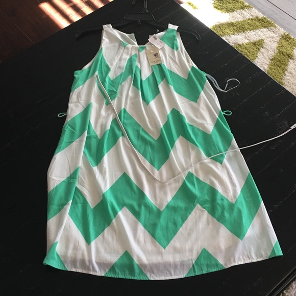 Chevron Dress! - Picture 1 of 1