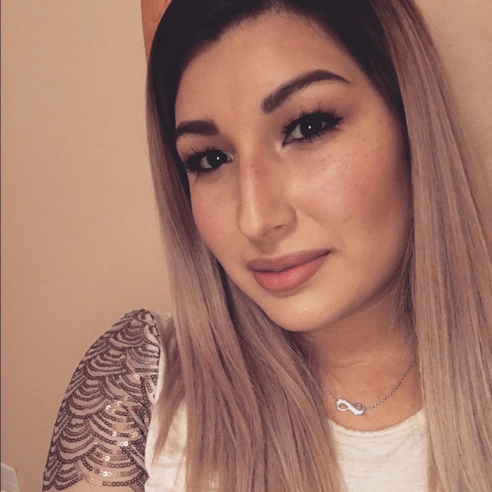 Meet your Posher, Michelle