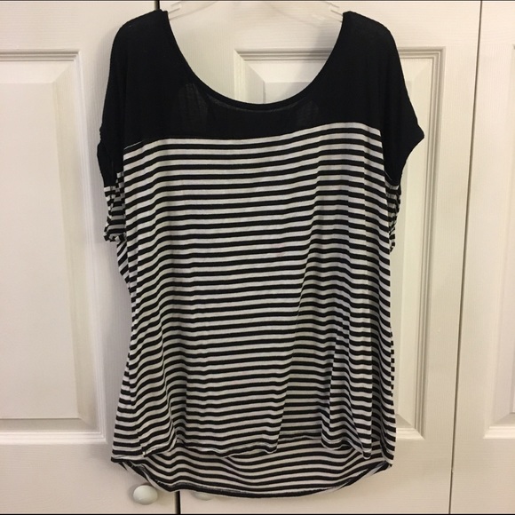 Striped Black and White Short Sleeve