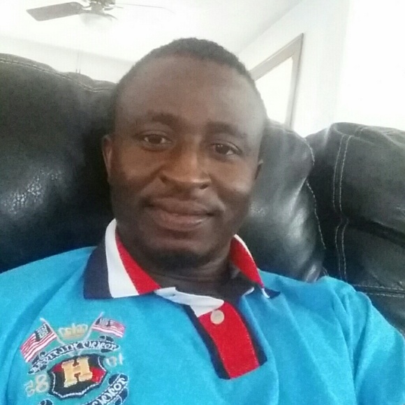 Meet your Posher, Oluwaseun