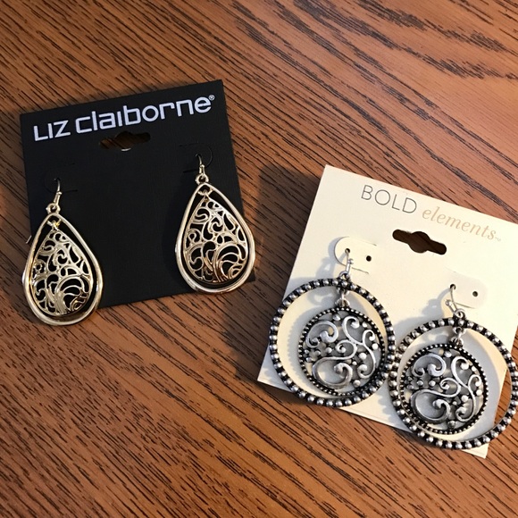 NWT earrings gold and silver