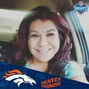 Meet your Posher, Connie