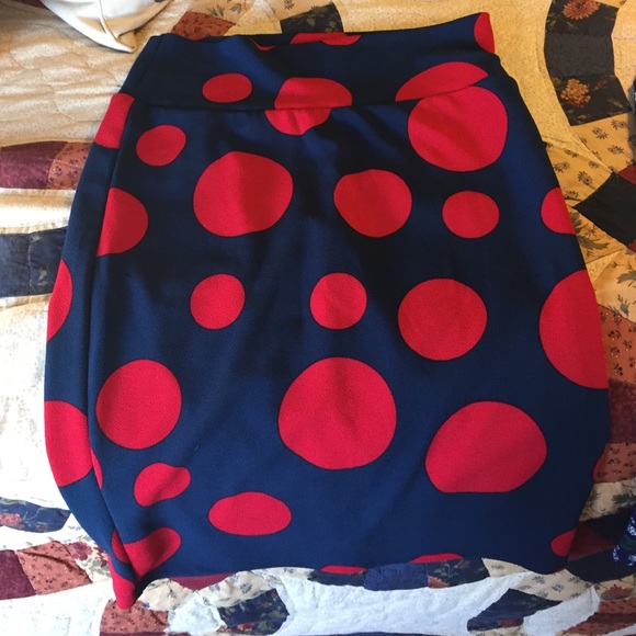 Lula Roe Cassie skirt Medium