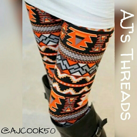 Pants - 🔴2 for $35🔴 Orange Tribal Pattern Leggings
