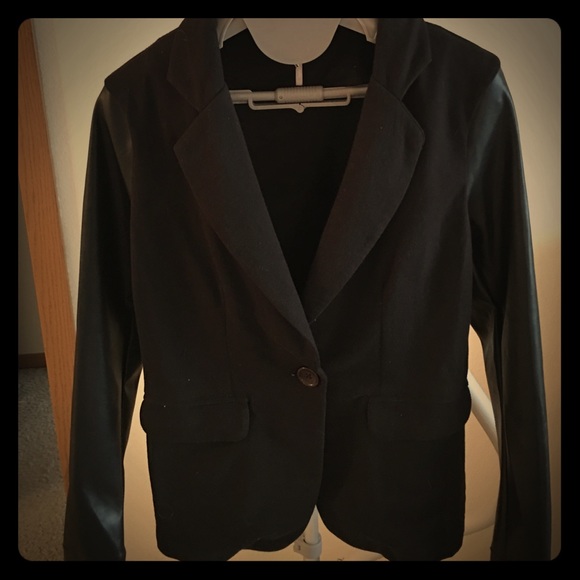 Black Bobi blazer