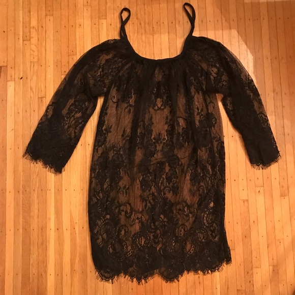 NWT black lace tunic dress cover-up - Picture 3 of 3