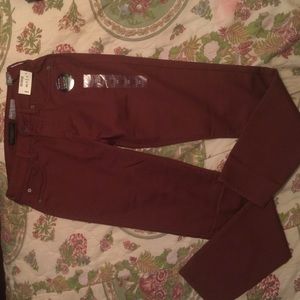 Brand New Aeropostale High-Waisted Jeans