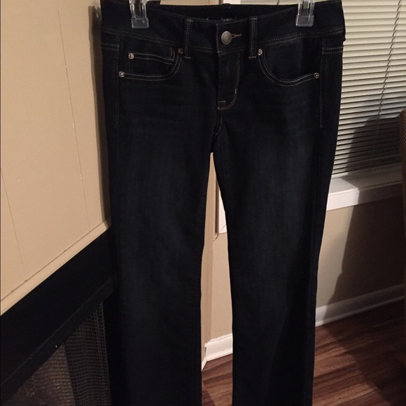 Boot cut jeans