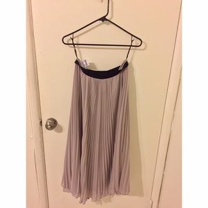 UNIQLO Beige/Nude Pleated Maxi Skirt