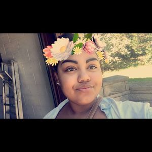 Meet your Posher, Brianna
