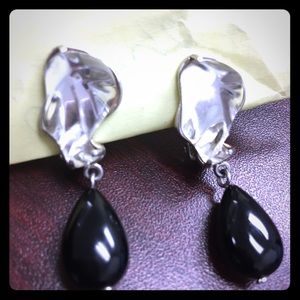 Original Lalique clip on earrings, Lalique cristal