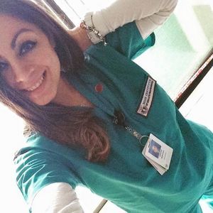 Meet your Posher, Ermira