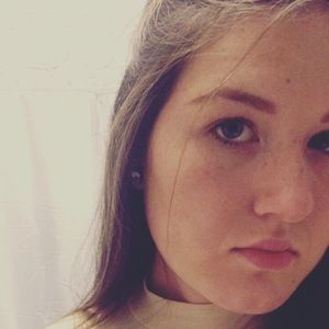 Meet your Posher, Riley