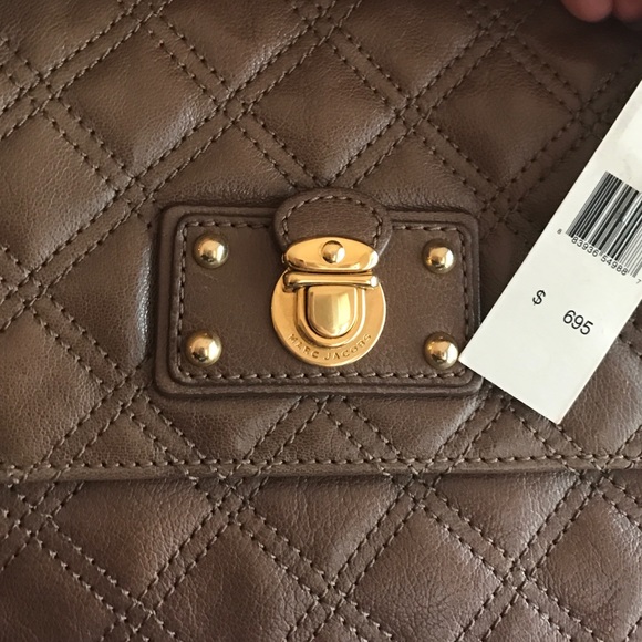 Marc Jacobs Quilted Chain Shoulder Bag - Picture 2 of 4