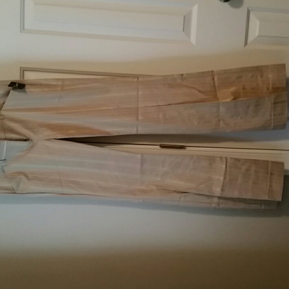 The Limited NWT Drew Fit Size 4 low rise pant