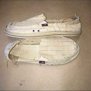 Sanuk Shoes