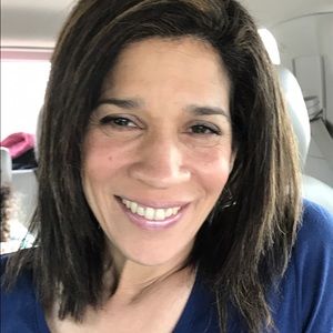 Meet your Posher, Carla